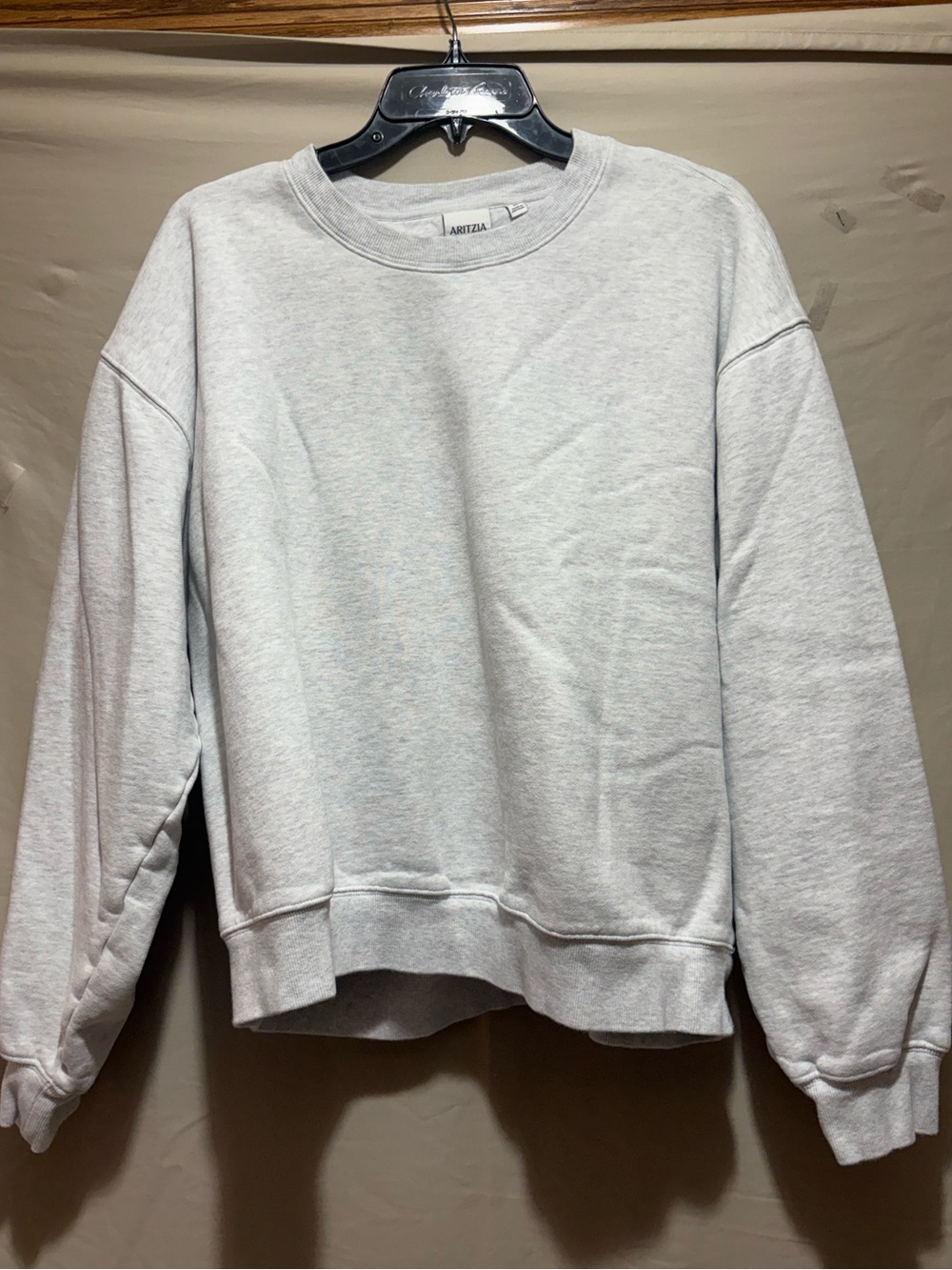Aritzia Women’s Size XL Heather Light Gray Sweatfleece Crew Sweatshirt - Picture 2 of 4